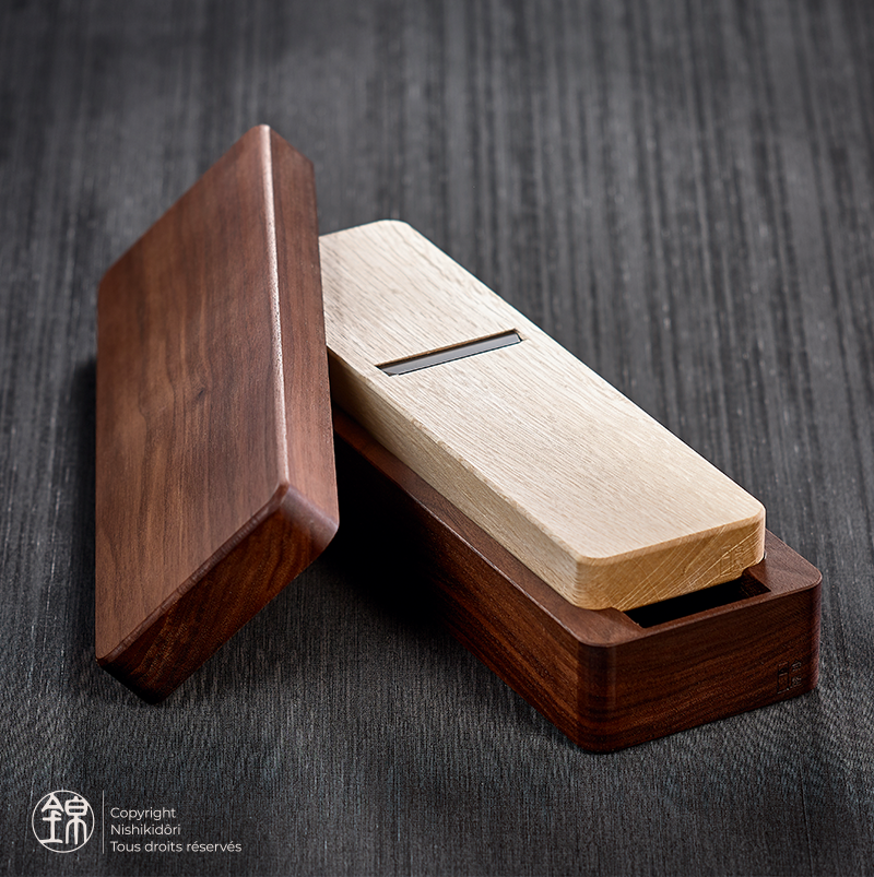 Katsuobushi grater for professionals