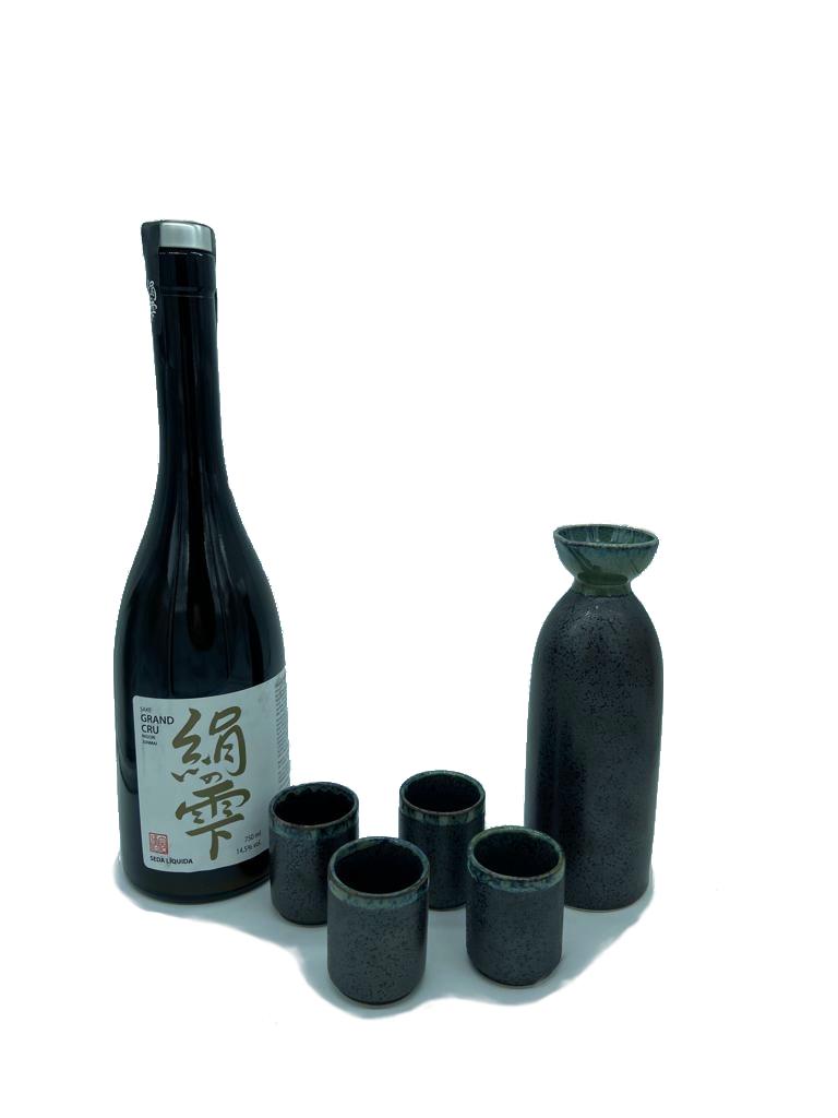 Juego Sake Vajilla Pack Negra con Sake Grand Cru