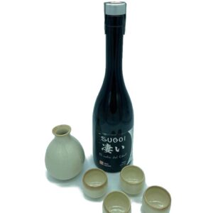 White Sake Tableware Set with Sake Sugoi