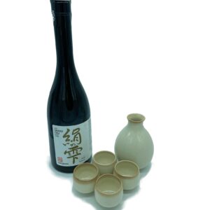 White Sake Tableware Set with Gran Cru Sake